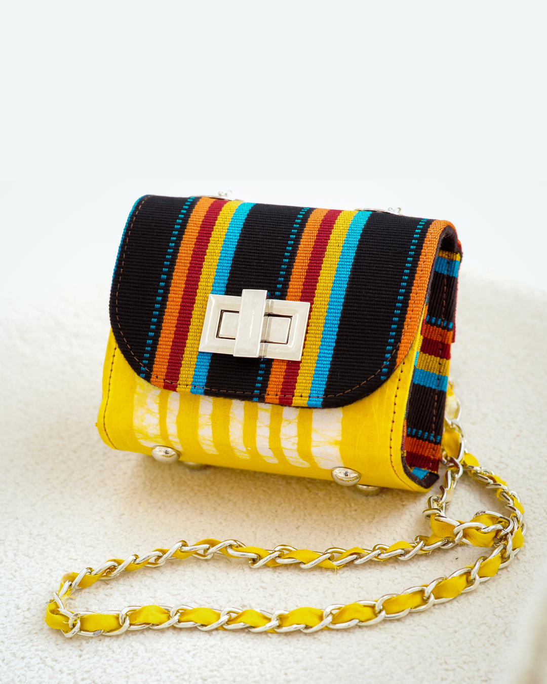 Sade Cross Body Bag in Yellow